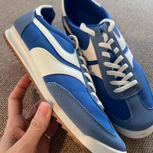 Blue and White Women's Retro Runner Sneakers
